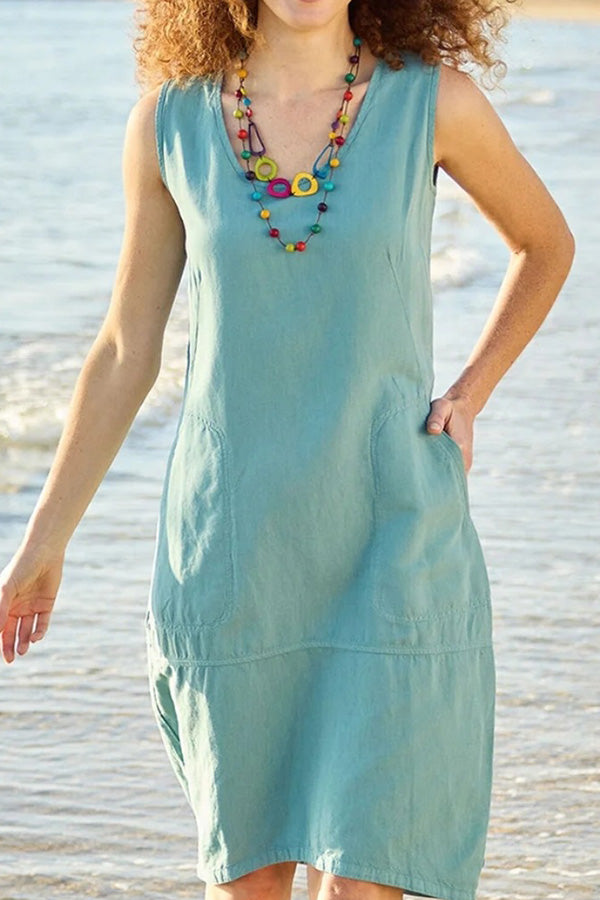 チュンカラーコットンとリネンのUネックノースリーブポケットミディドレス