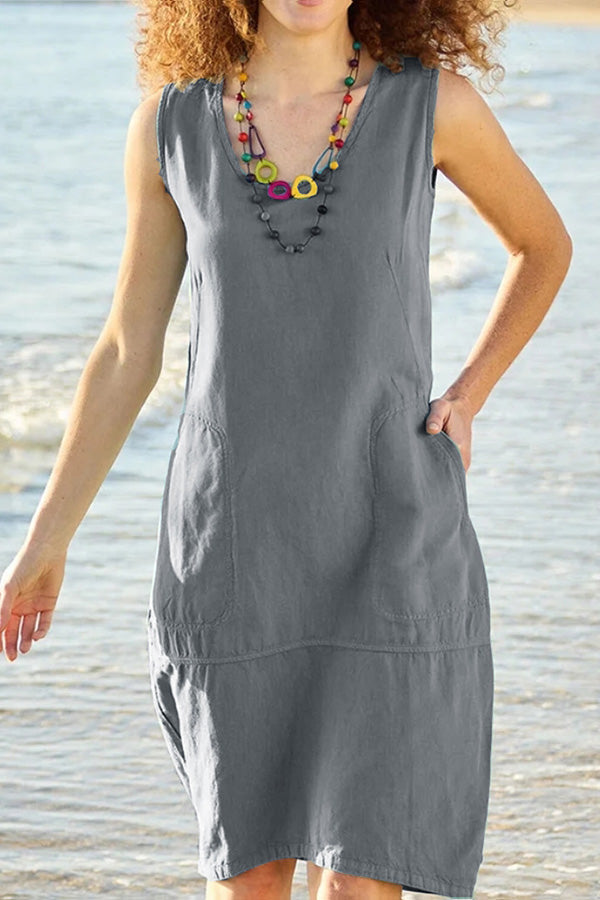 チュンカラーコットンとリネンのUネックノースリーブポケットミディドレス